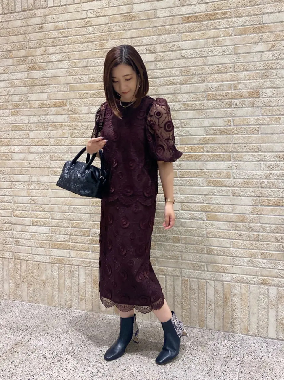 GRACE CONTINENTAL MOMOKO コーディネート画像