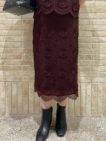 GRACE CONTINENTAL MOMOKO コーディネート画像