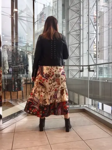 GRACE CONTINENTAL KANA.U コーディネート画像