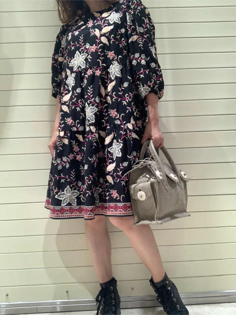 GRACE CONTINENTAL 穐山　香織 コーディネート画像