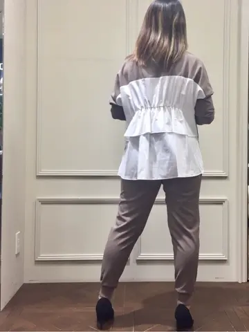 GRACE CONTINENTAL KANA.U コーディネート画像