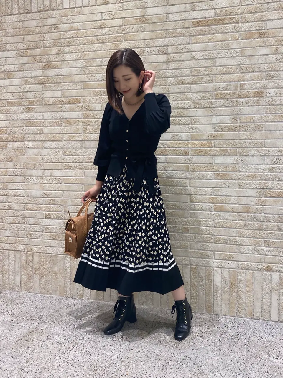 GRACE CONTINENTAL MOMOKO コーディネート画像