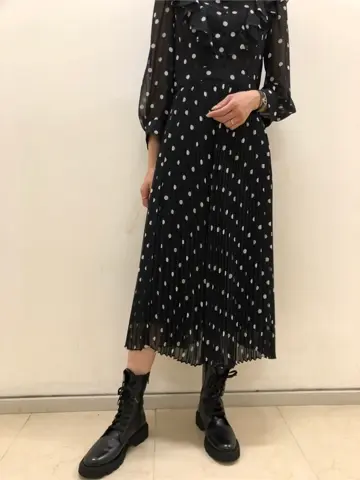 GRACE CONTINENTAL 亀田 未希 コーディネート画像