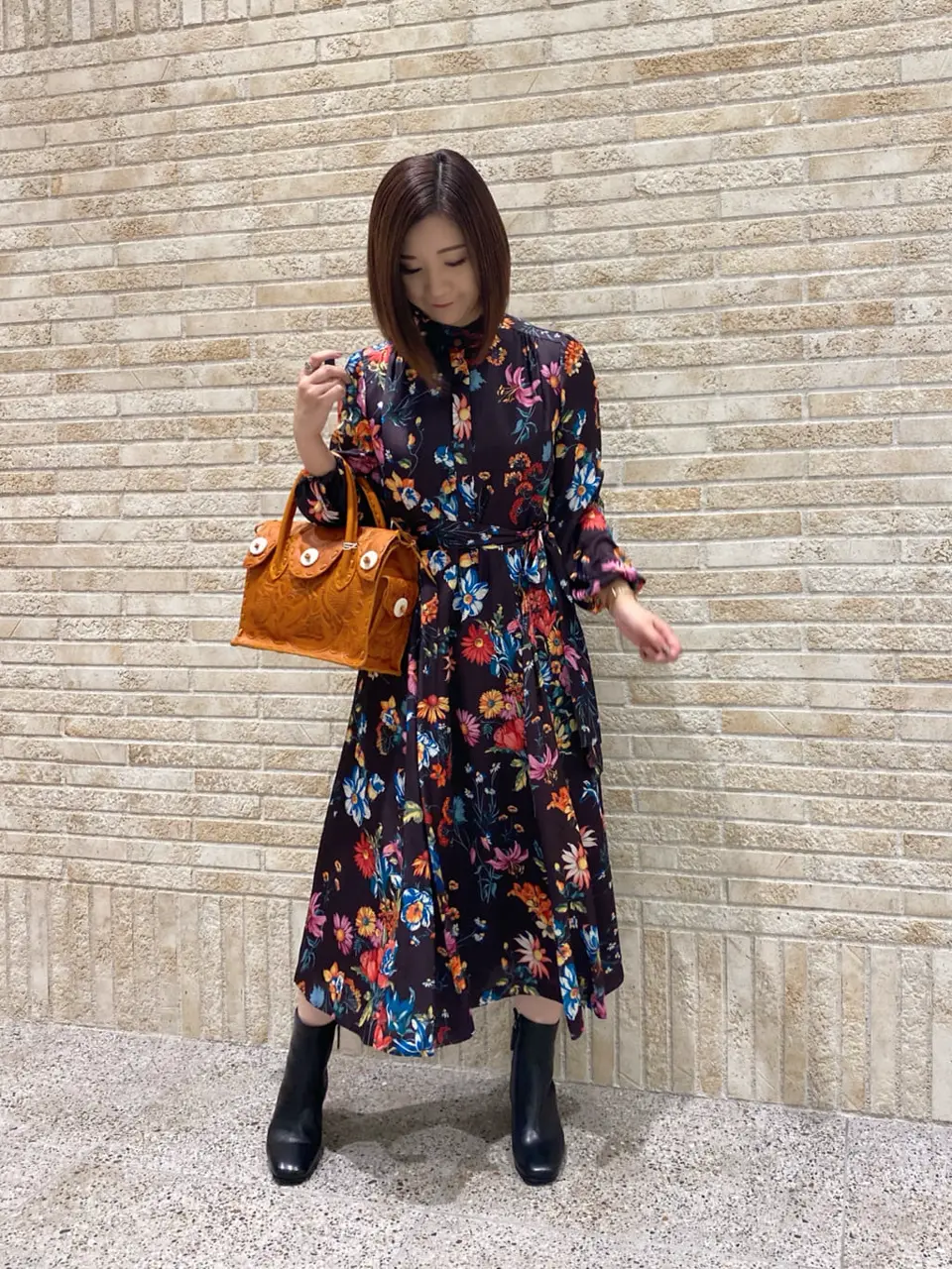 GRACE CONTINENTAL MOMOKO コーディネート画像