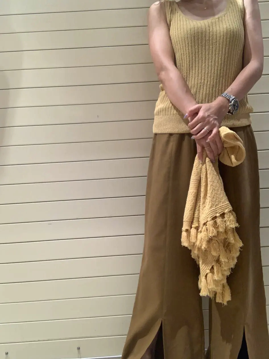 GRACE CONTINENTAL 穐山　香織 コーディネート画像