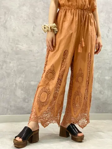 GRACE CONTINENTAL Abe コーディネート画像