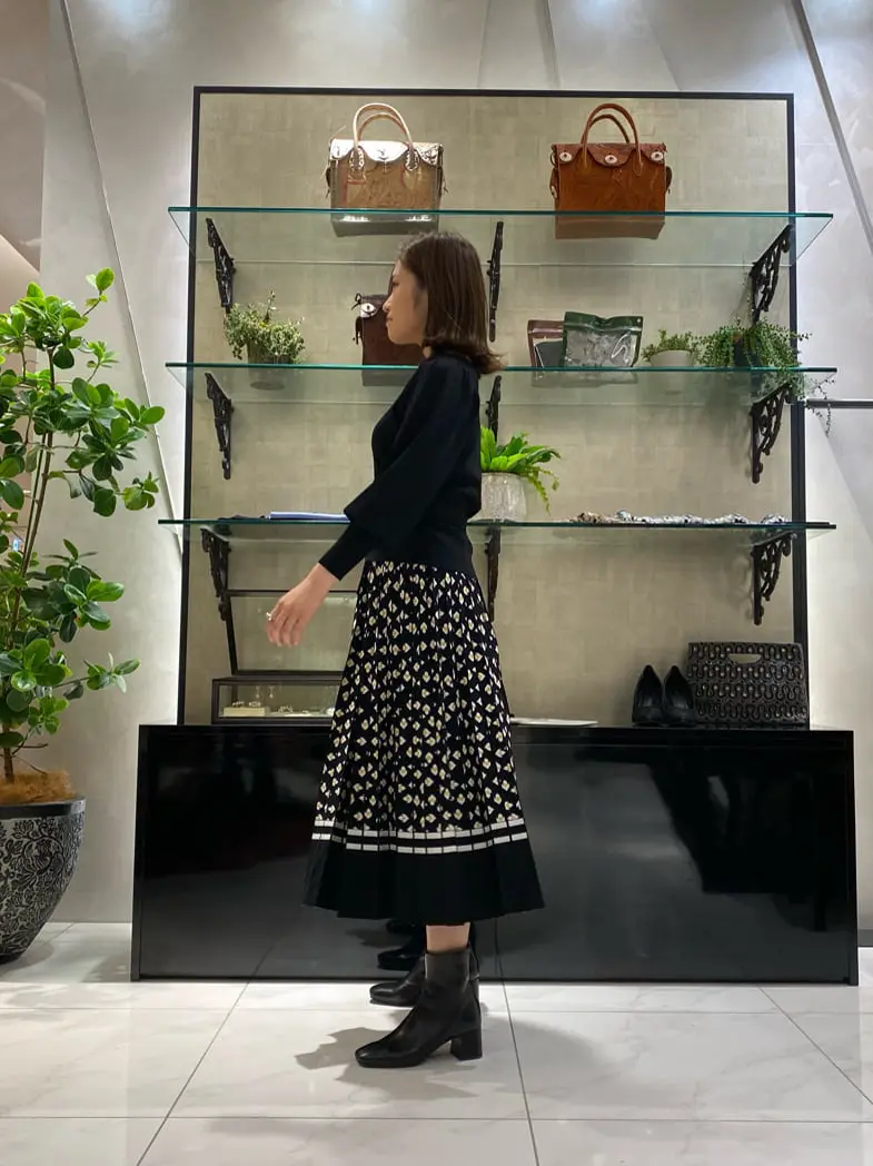 GRACE CONTINENTAL miyata コーディネート画像