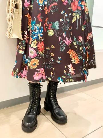 GRACE CONTINENTAL yoshi コーディネート画像