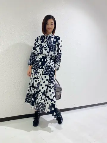 GRACE CONTINENTAL MOMOKO コーディネート画像