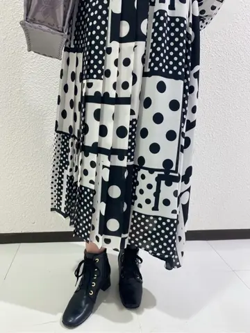 GRACE CONTINENTAL MOMOKO コーディネート画像