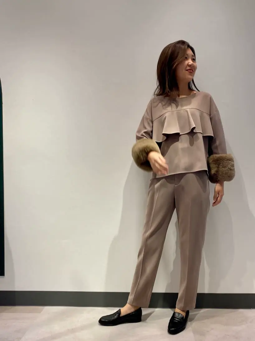 GRACE CONTINENTAL 佐藤　優里香 コーディネート画像