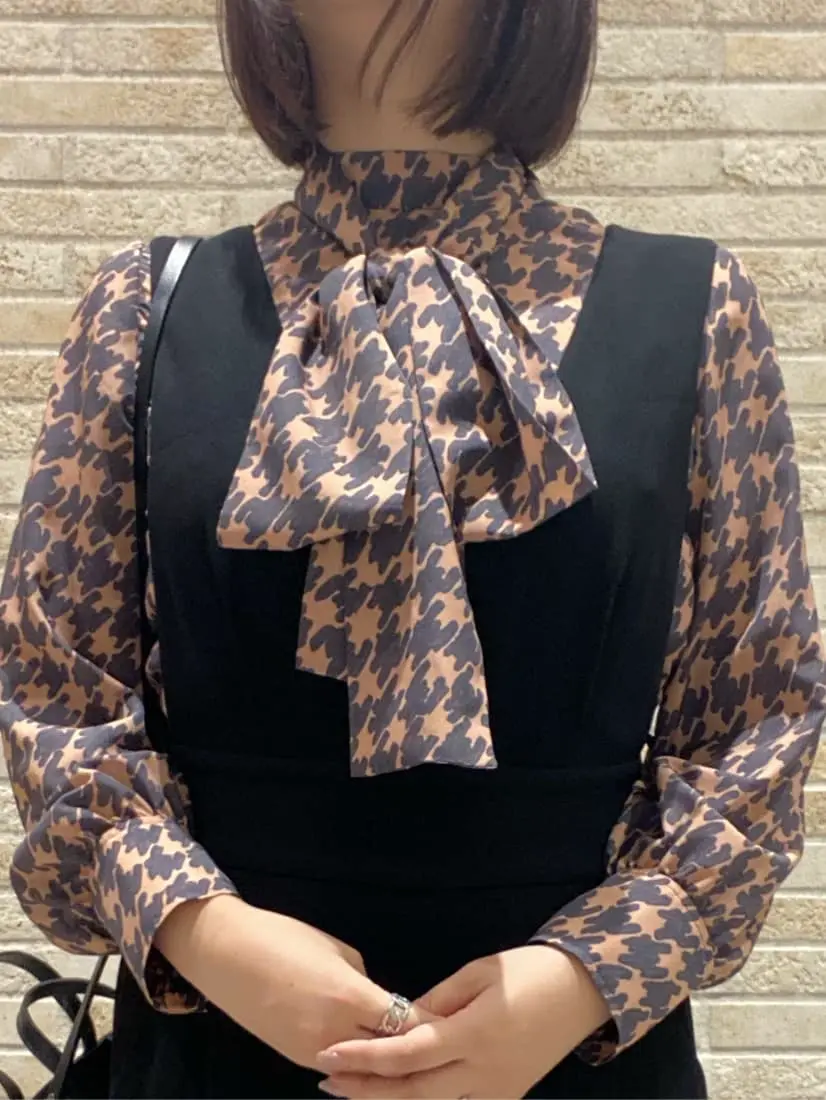 GRACE CONTINENTAL MOMOKO コーディネート画像