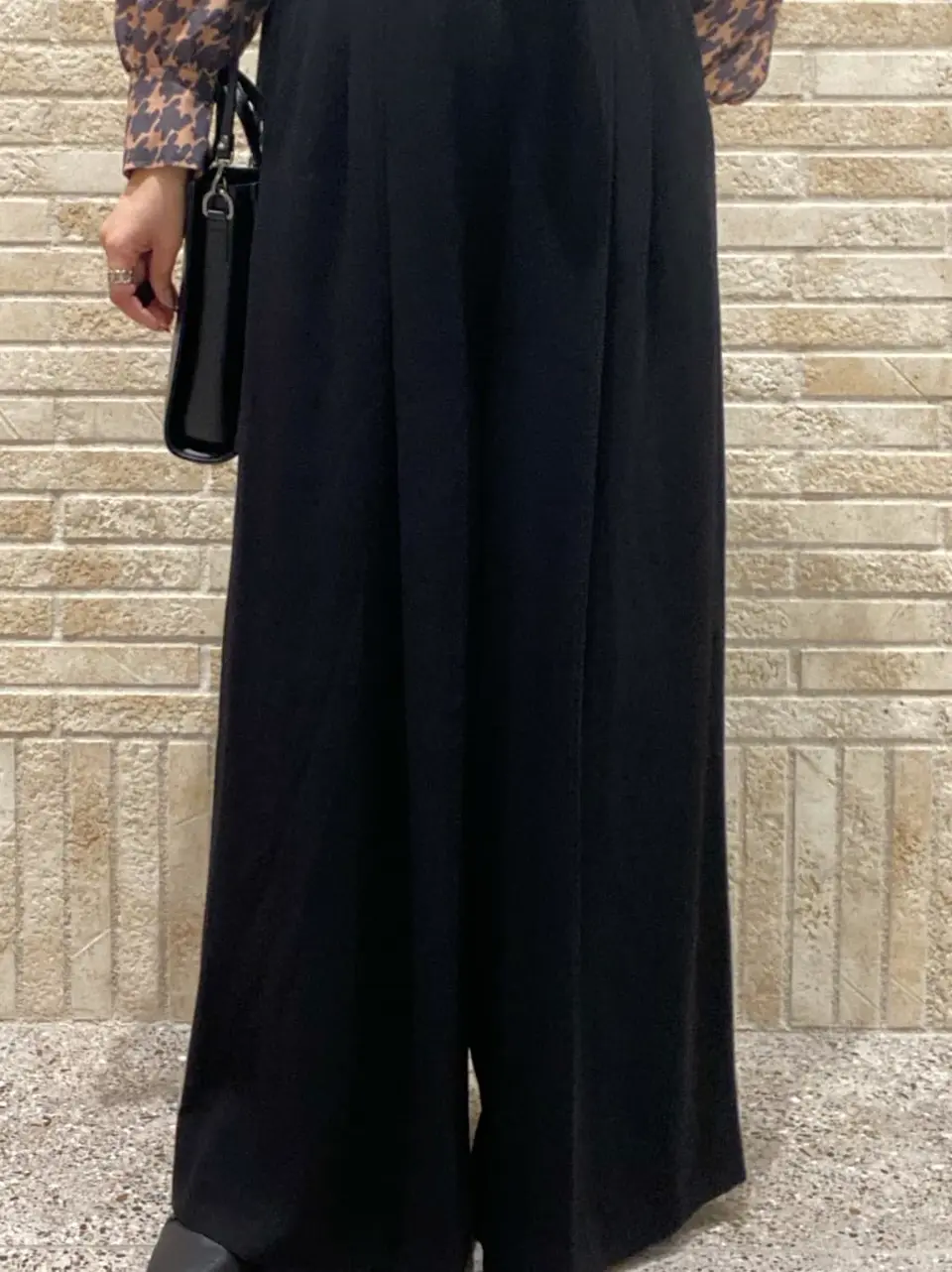 GRACE CONTINENTAL MOMOKO コーディネート画像