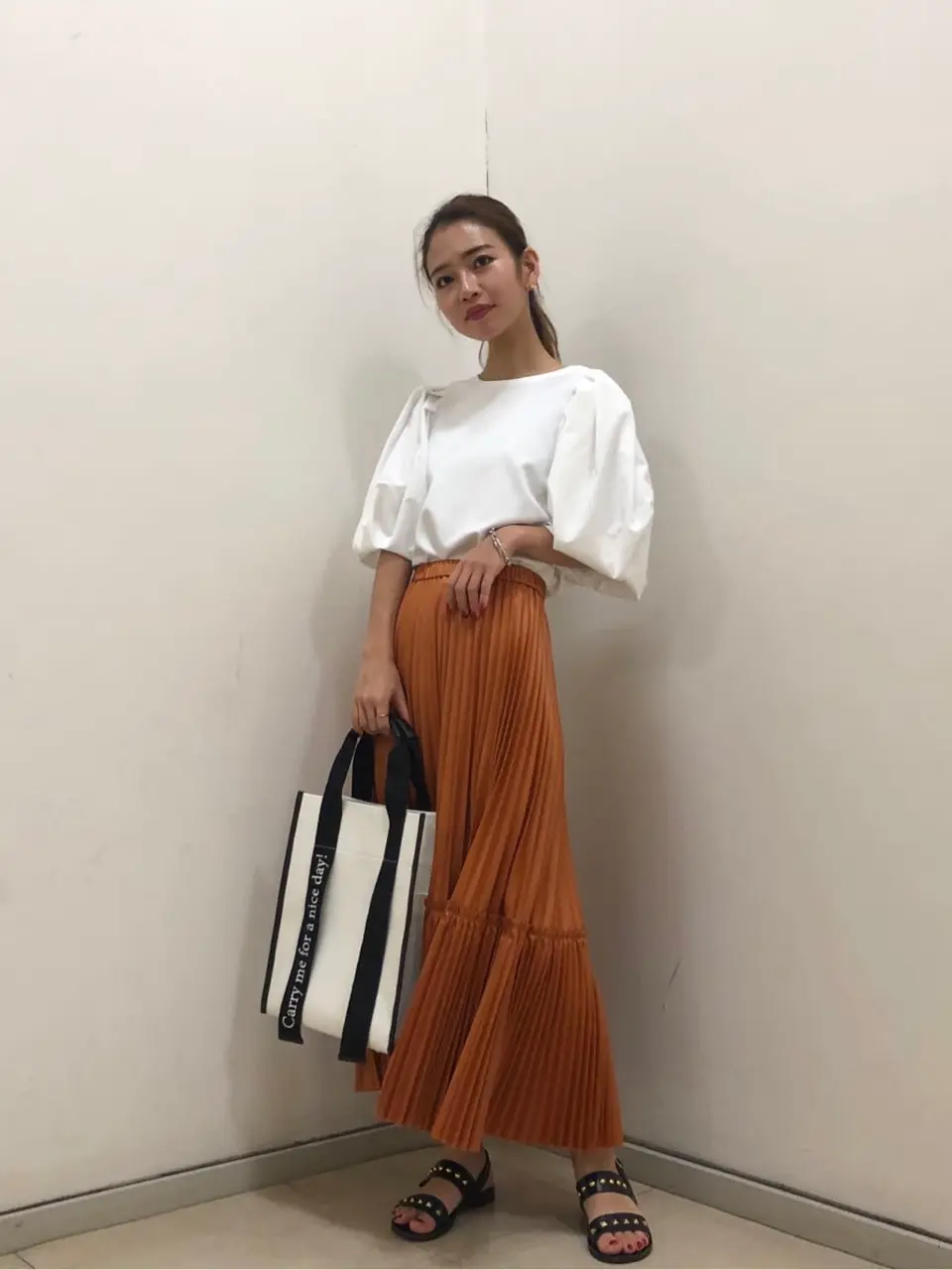 GRACE CONTINENTAL 加藤   恵理奈 コーディネート画像