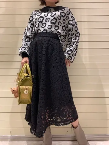 GRACE CONTINENTAL 穐山　香織 コーディネート画像