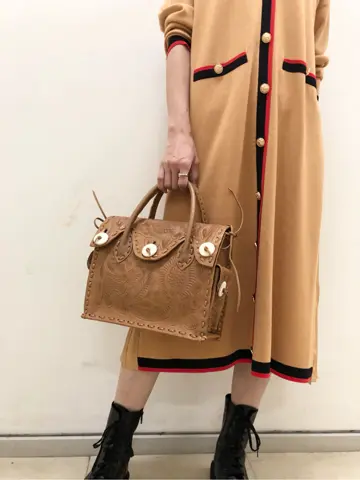 GRACE CONTINENTAL 亀田 未希 コーディネート画像