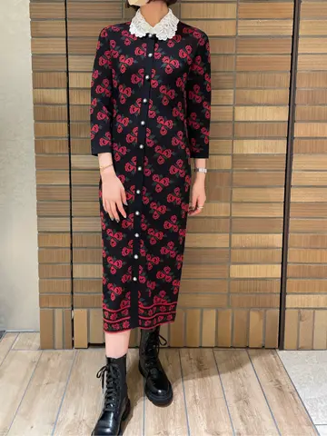 GRACE CONTINENTAL 伊藤　静華 コーディネート画像