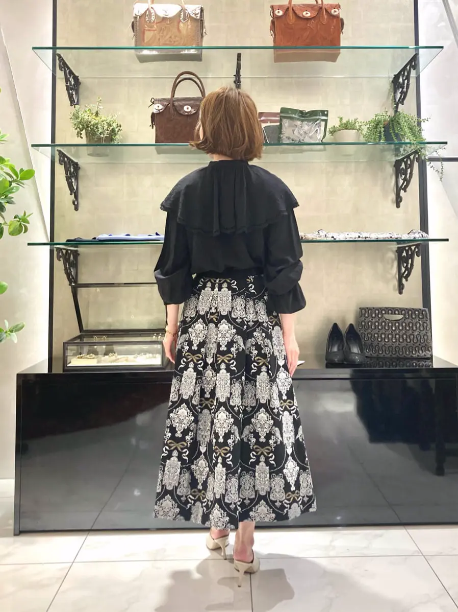 GRACE CONTINENTAL okunaka_desu コーディネート画像