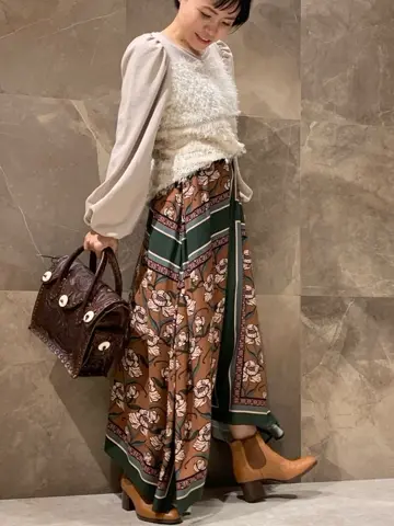 GRACE CONTINENTAL 穐山　香織 コーディネート画像