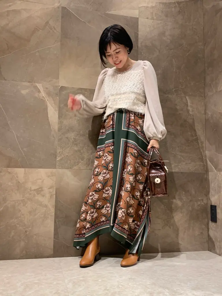 GRACE CONTINENTAL 穐山　香織 コーディネート画像