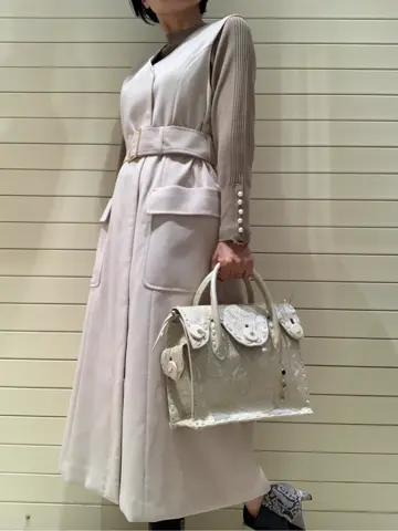 GRACE CONTINENTAL 穐山　香織 コーディネート画像