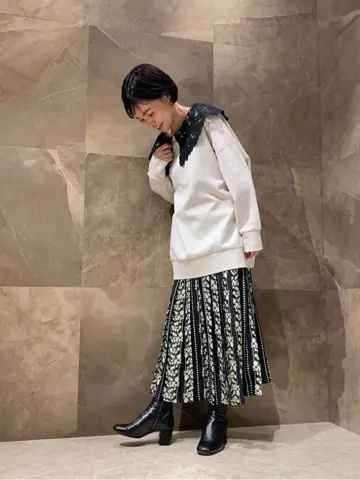 GRACE CONTINENTAL 穐山　香織 コーディネート画像