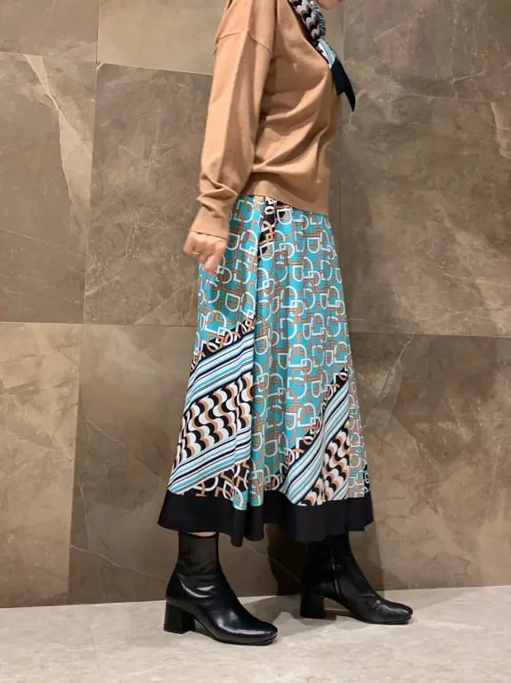 GRACE CONTINENTAL 穐山　香織 コーディネート画像