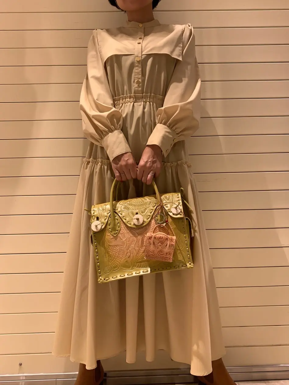  穐山　香織 コーディネート画像