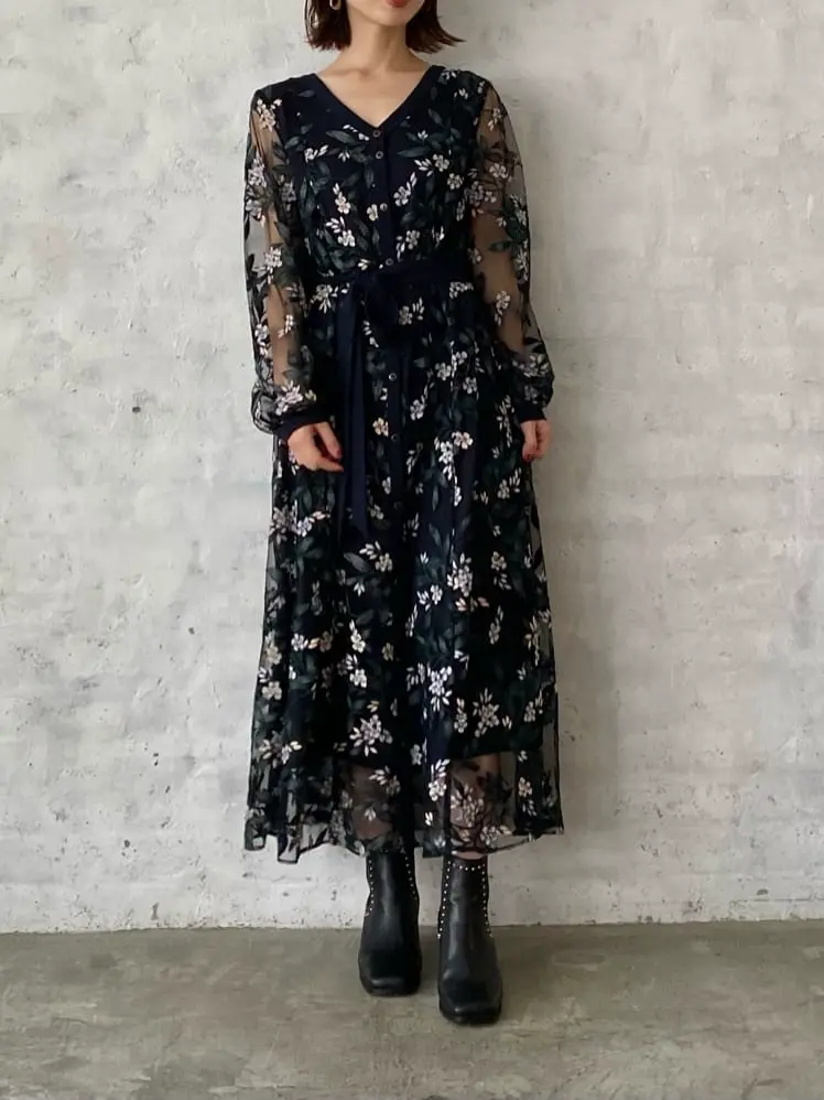 GRACE CONTINENTAL 青木育日 コーディネート画像