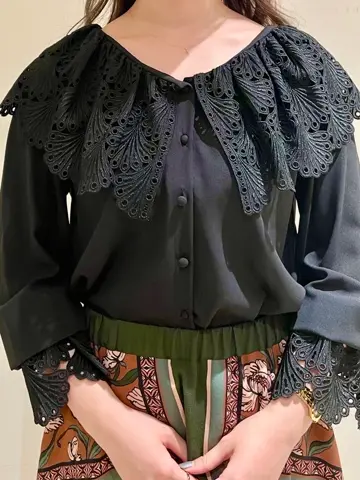 GRACE CONTINENTAL yukina コーディネート画像