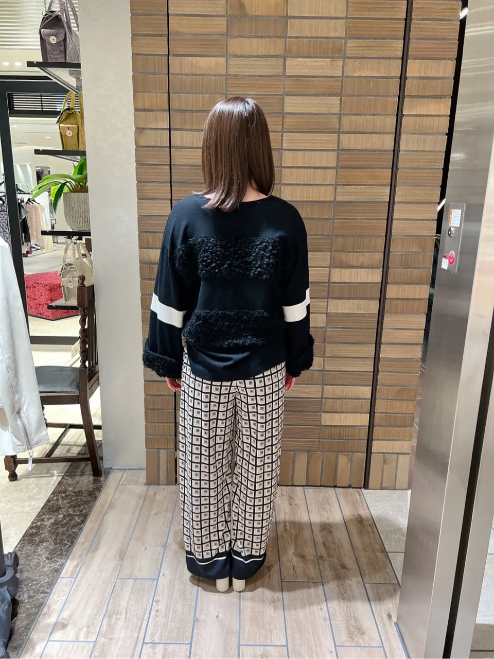 GRACE CONTINENTAL YUKARI  コーディネート画像