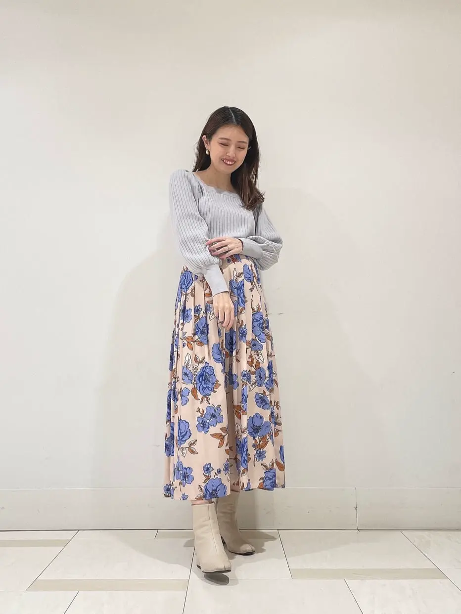 GRACE CONTINENTAL minami コーディネート画像