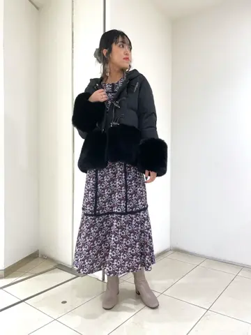 GRACE CONTINENTAL yoshi コーディネート画像