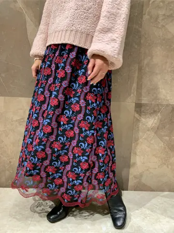 GRACE CONTINENTAL 穐山　香織 コーディネート画像