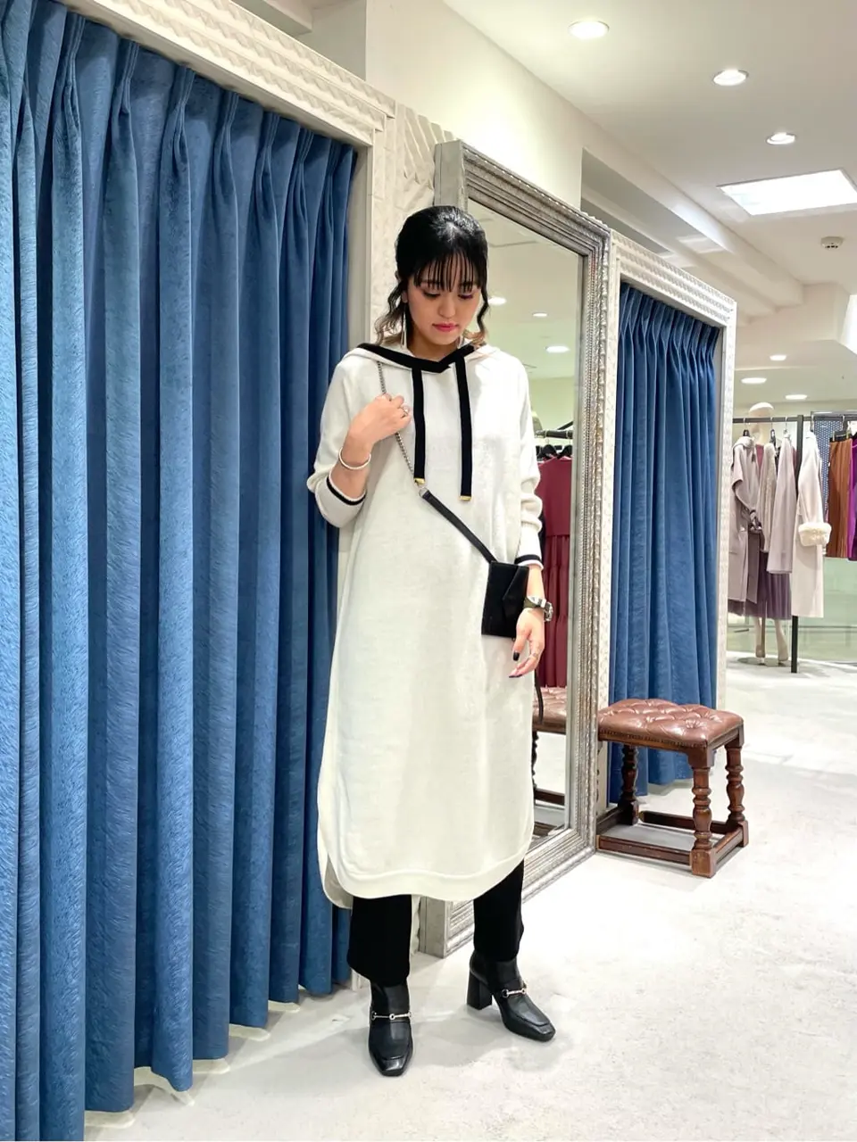 GRACE CONTINENTAL yoshi コーディネート画像