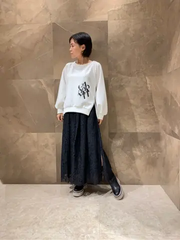 GRACE CONTINENTAL 穐山　香織 コーディネート画像