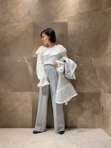 GRACE CONTINENTAL 穐山　香織 コーディネート画像