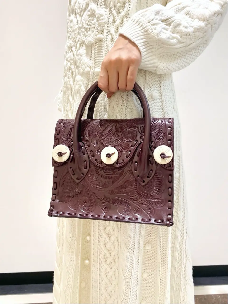 GRACE CONTINENTAL MORITA AI コーディネート画像