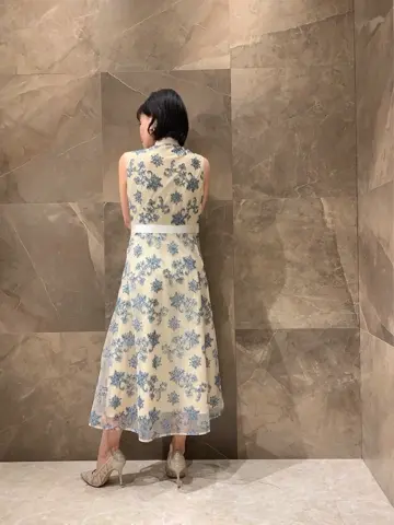 GRACE CONTINENTAL 穐山　香織 コーディネート画像