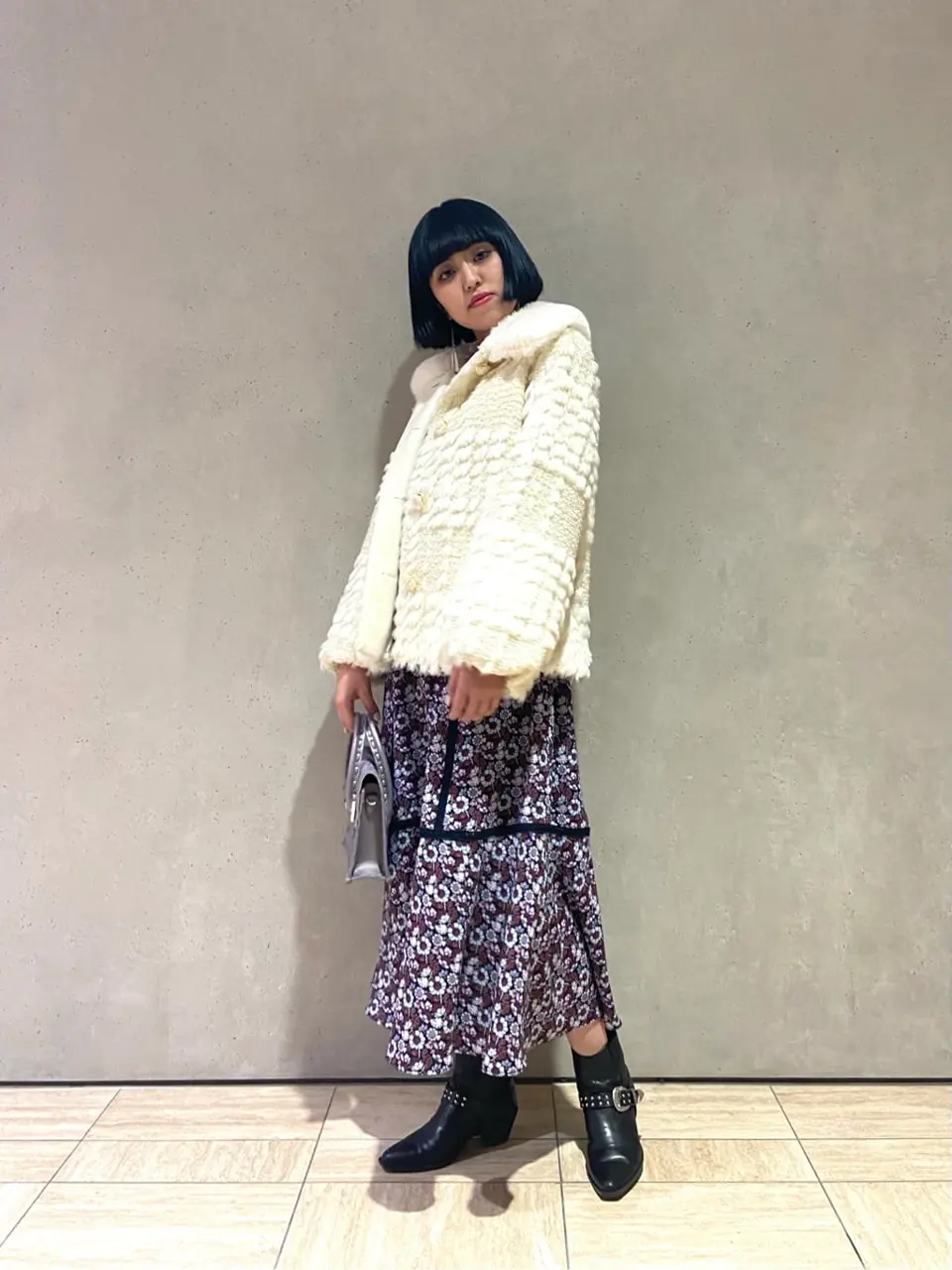 GRACE CONTINENTAL yoshi コーディネート画像