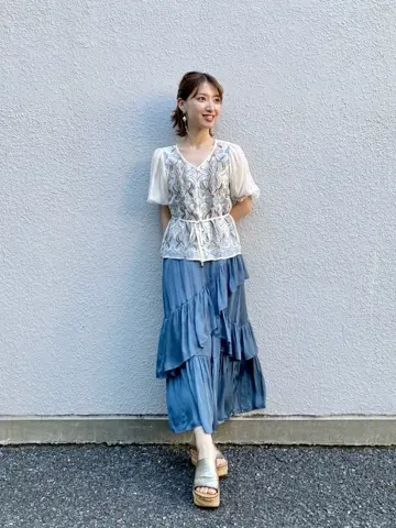 GRACE CONTINENTAL 青木育日 コーディネート画像