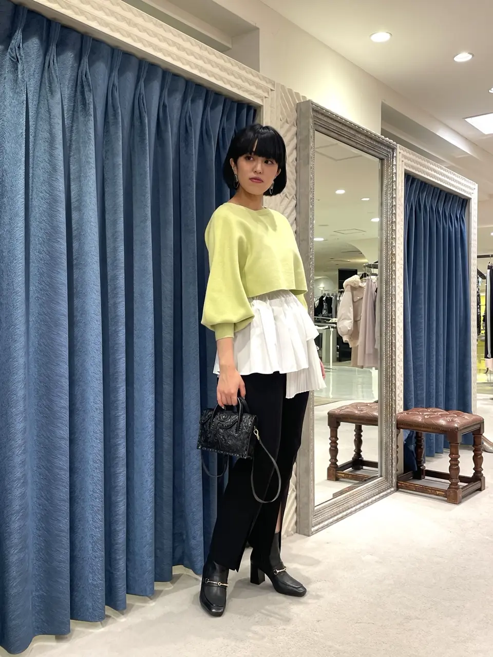 GRACE CONTINENTAL yoshi コーディネート画像