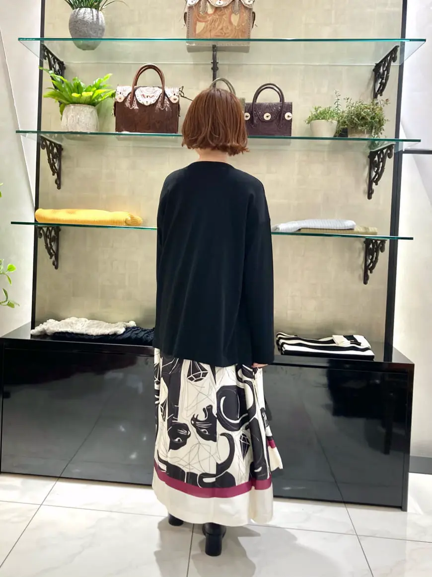 GRACE CONTINENTAL okunaka_desu コーディネート画像