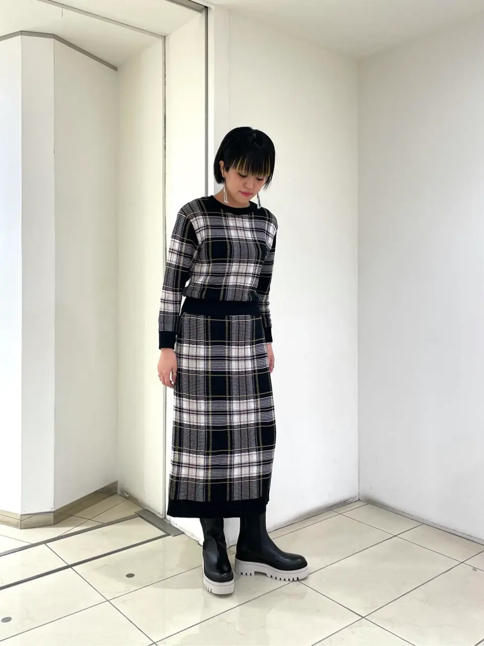 GRACE CONTINENTAL yoshi コーディネート画像