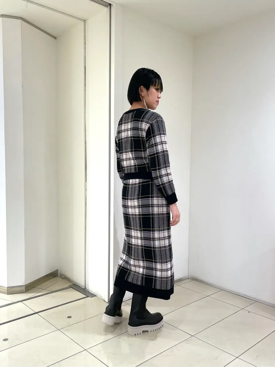 GRACE CONTINENTAL yoshi コーディネート画像