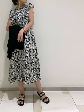 GRACE CONTINENTAL A.Kameyama コーディネート画像