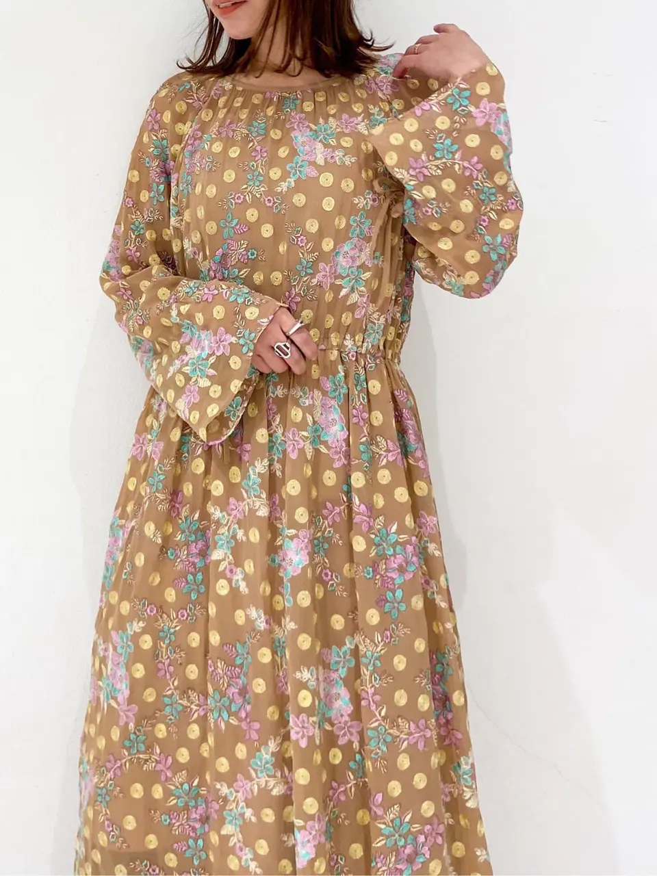 GRACE CONTINENTAL 古川温子 コーディネート画像