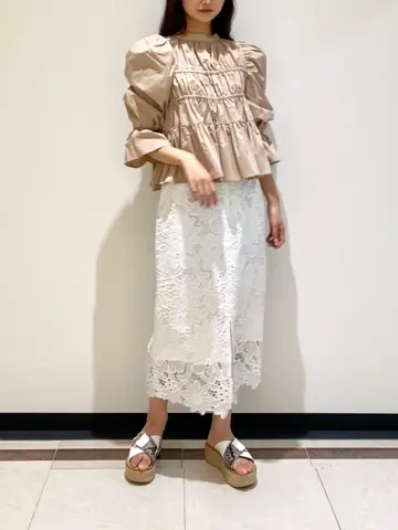 GRACE CONTINENTAL MORITA AI コーディネート画像