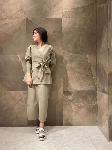 GRACE CONTINENTAL 穐山　香織 コーディネート画像