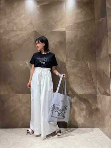 GRACE CONTINENTAL 穐山　香織 コーディネート画像